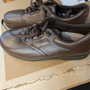 Men's SAS Time Out Walking Shoe. Size 14. Never worn!